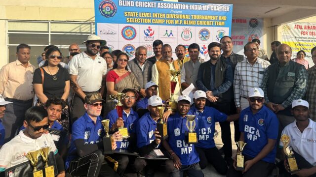 Prize distribution