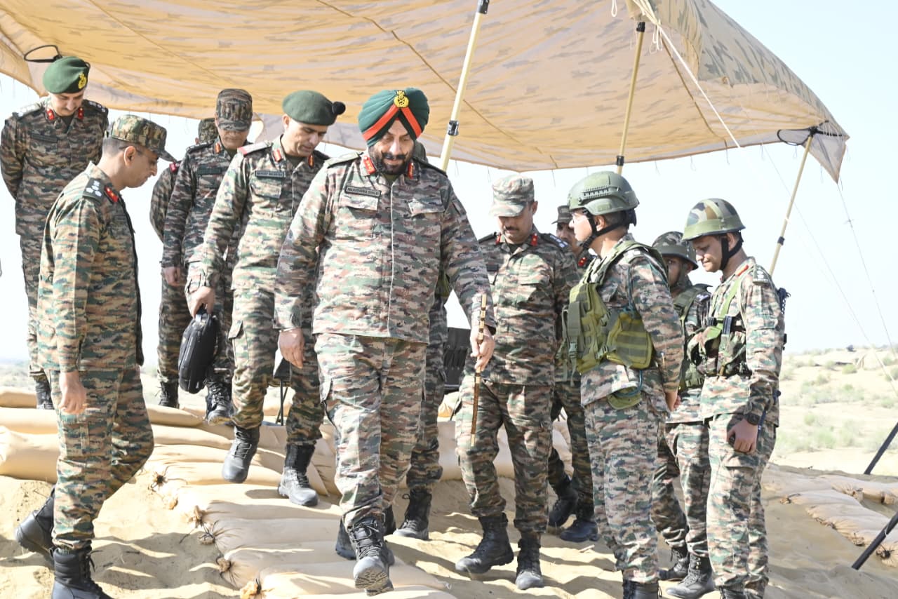 थार के रणक्षेत्र में भारतीय सेना की अडिग शक्ति का प्रदर्शन