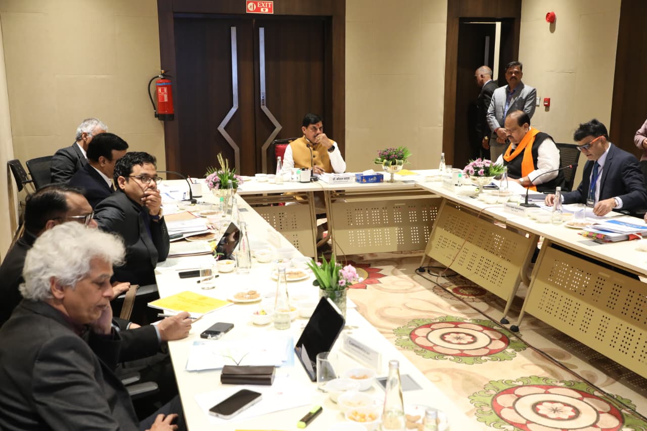 एमएसएमई विभाग की समीक्षा , ग्रोथ रेट बढ़ने पर मुख्यमंत्री ने दी बधाई