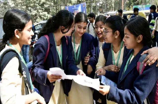 सीबीएसई की 10वीं-12वीं बोर्ड परीक्षाएं मंगलवार से, 46 लाख विद्यार्थी होंगे