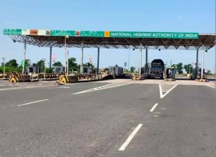 टोल वसूली में सुप्रीम कोर्ट में शीघ्र सुनवाई का आवेदन लगाएगी सरकार