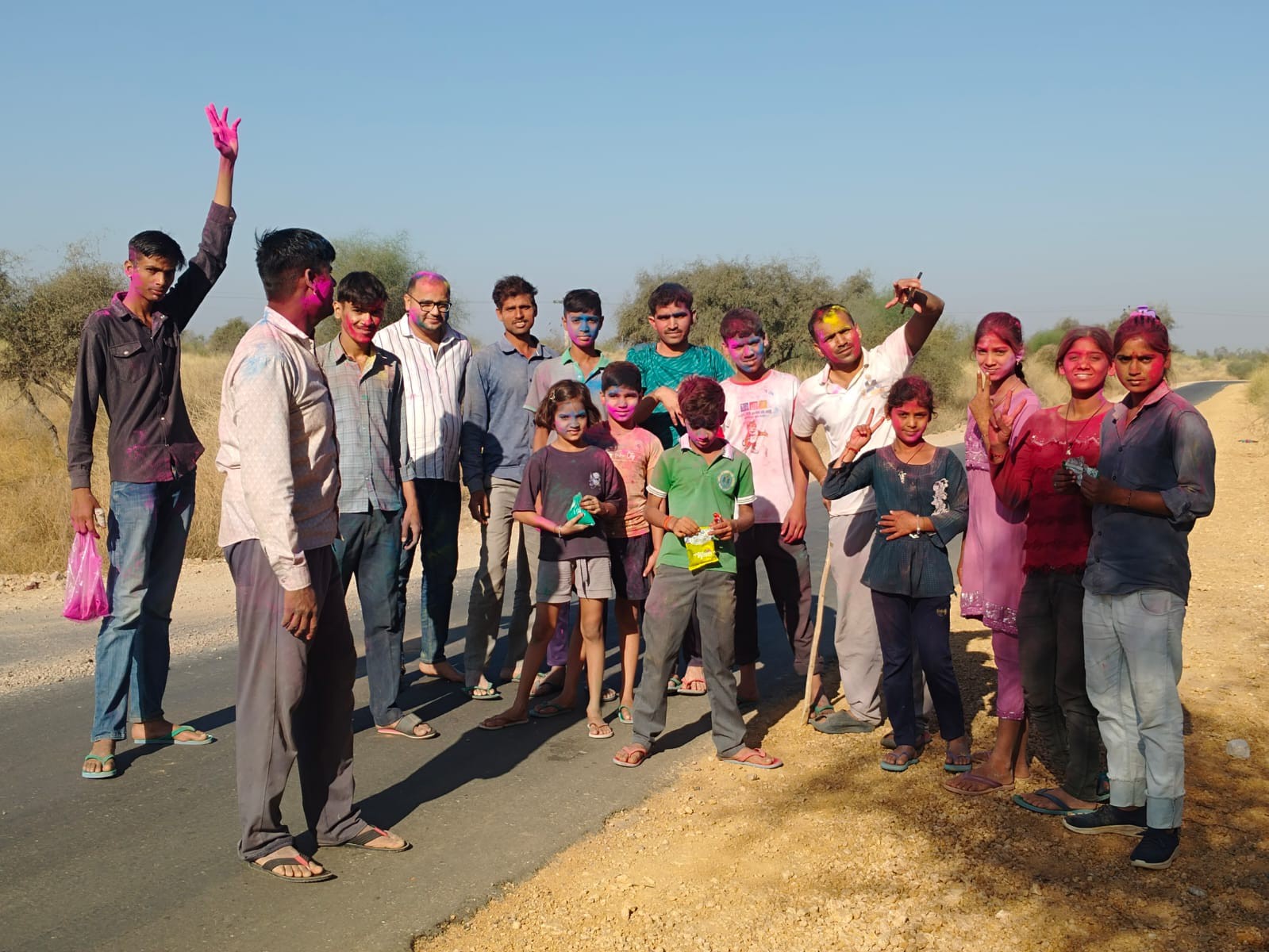 रंगो का पर्व धुलण्डी आज पारम्परिक हर्षोल्लास के साथ मनाया जा रहा है- राजस्थान
